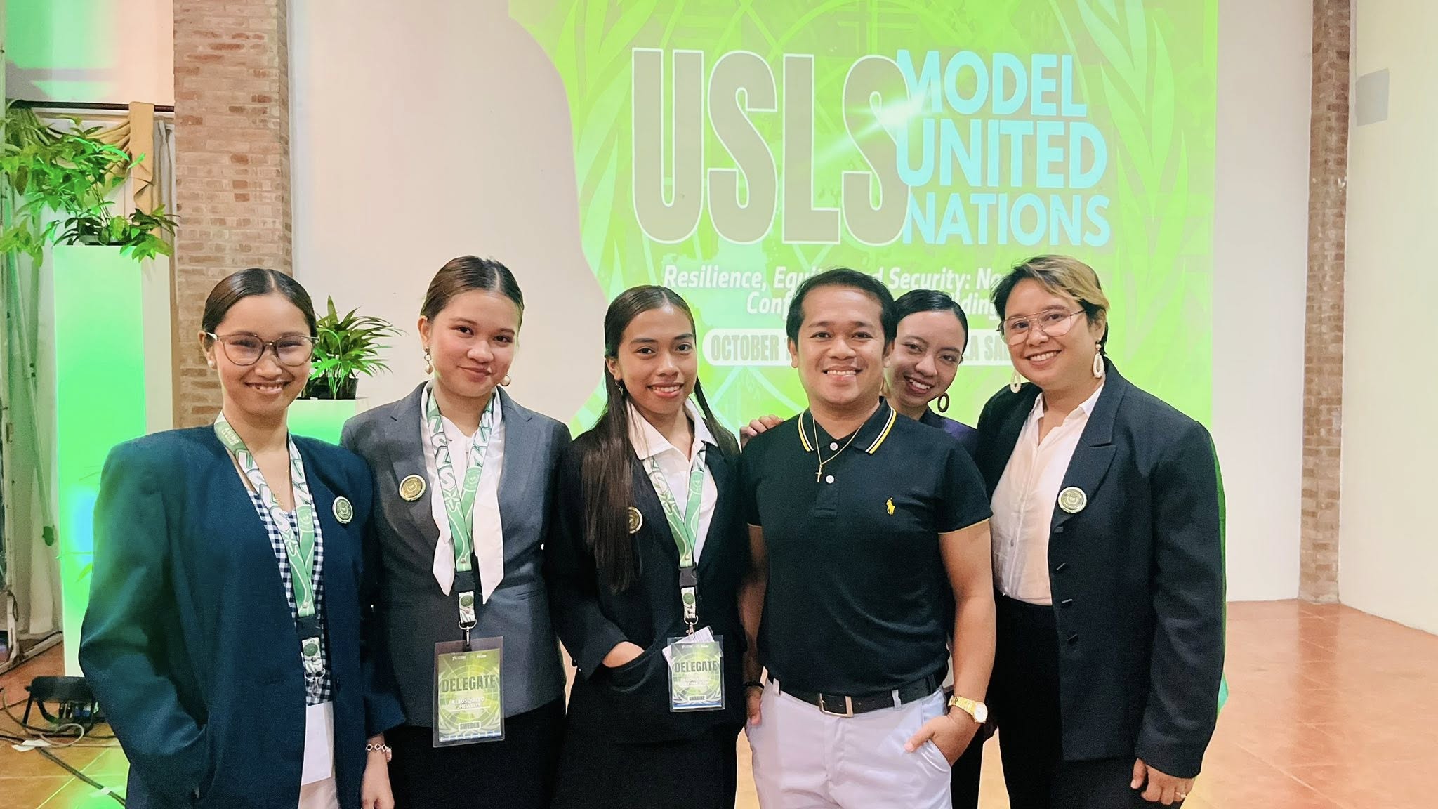 Delegates from the Department of Political Science Praised for Excellent Performance in Model UN